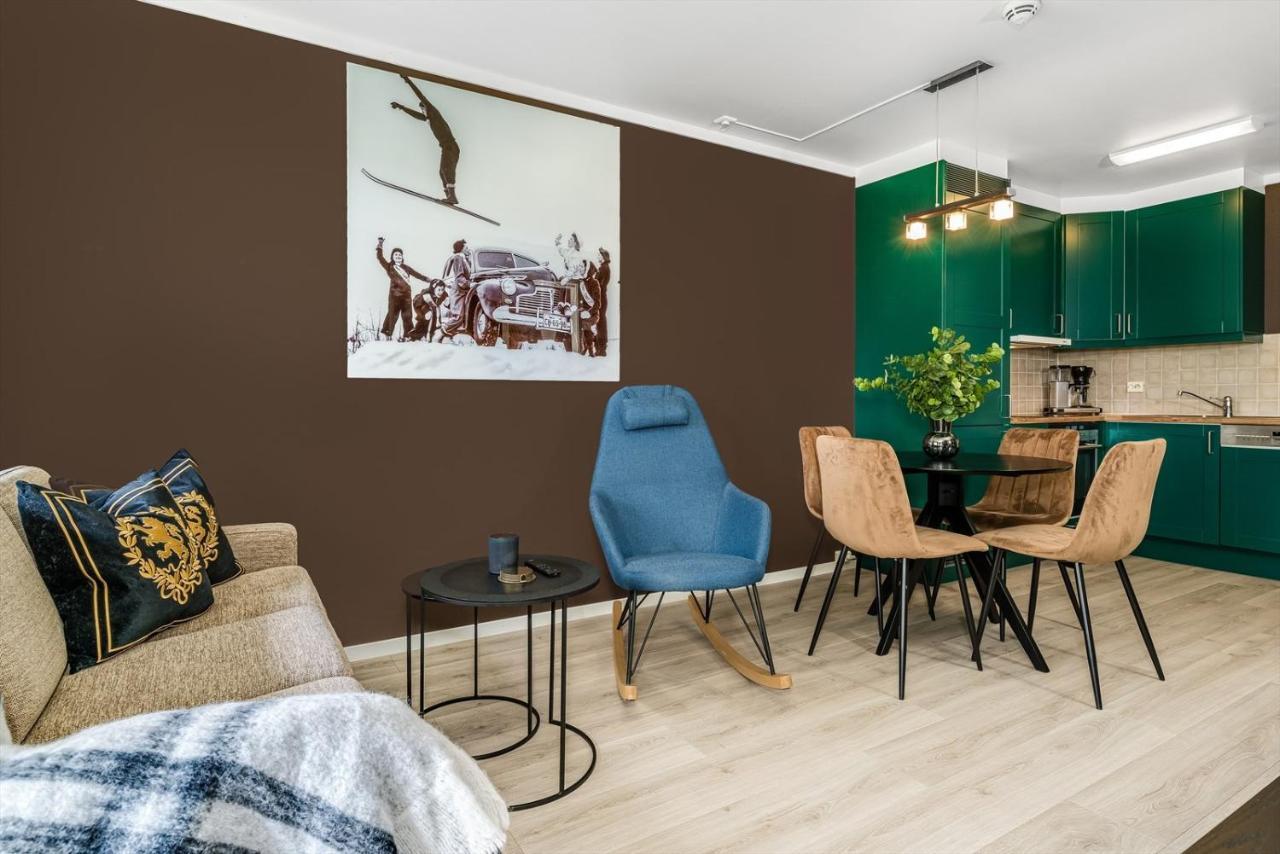 Leilighet Beitostolen Sentrum, Terrasse Og Innendors Parkering Buitenkant foto