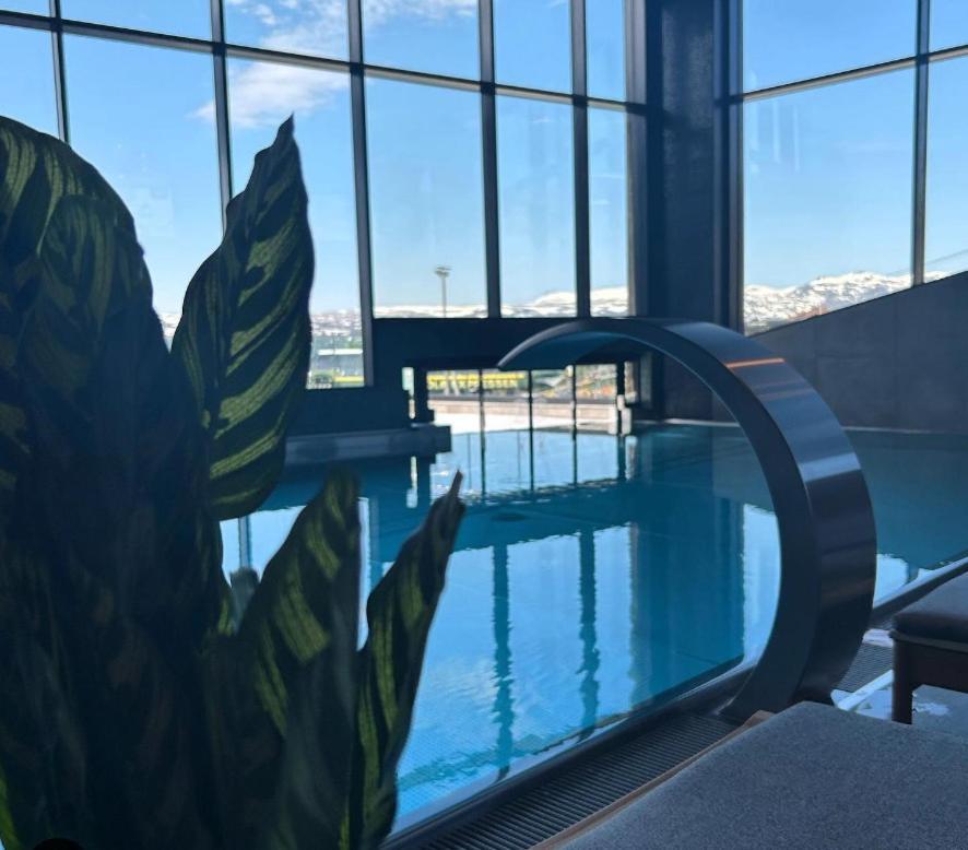 Leilighet Beitostolen Sentrum, Terrasse Og Innendors Parkering Buitenkant foto
